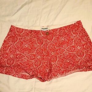 Like new Old Navy Magenta shorts